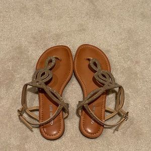 Gianni Bini sandals